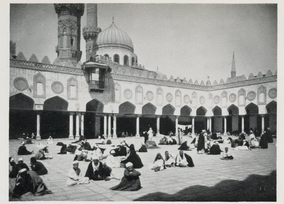 Источник изображения http://img-fotki.yandex.ru/get/5100/pakharenko-m.2c/0_36114_c80a73f5_orig День рассматривания старых фотографий